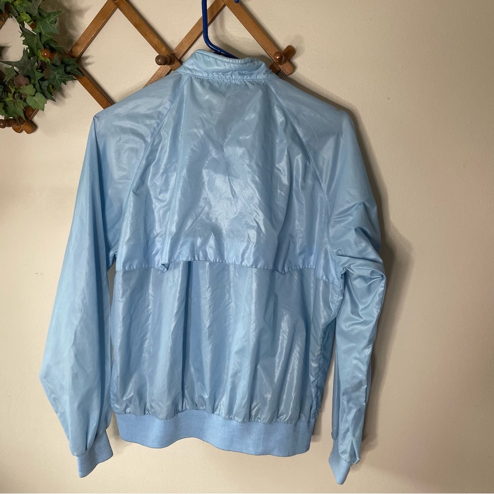 5/$25 Vintage Izod Lacoste windbreaker - Picture 3 of 9